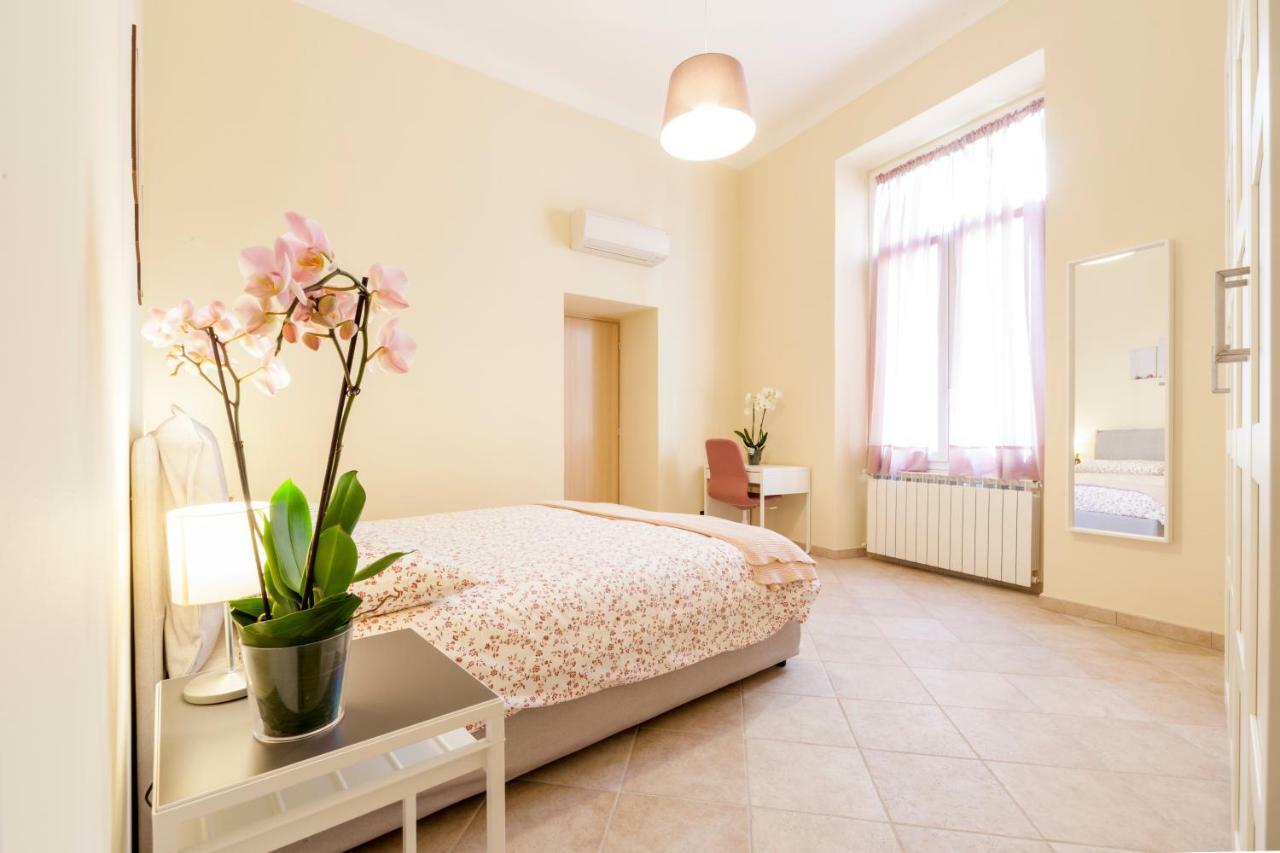 Rosa Centralissimo Sanremo Exteriör bild